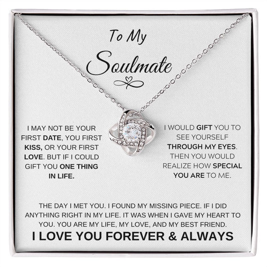 SOULMATE LOVE KNOT NECKLACE